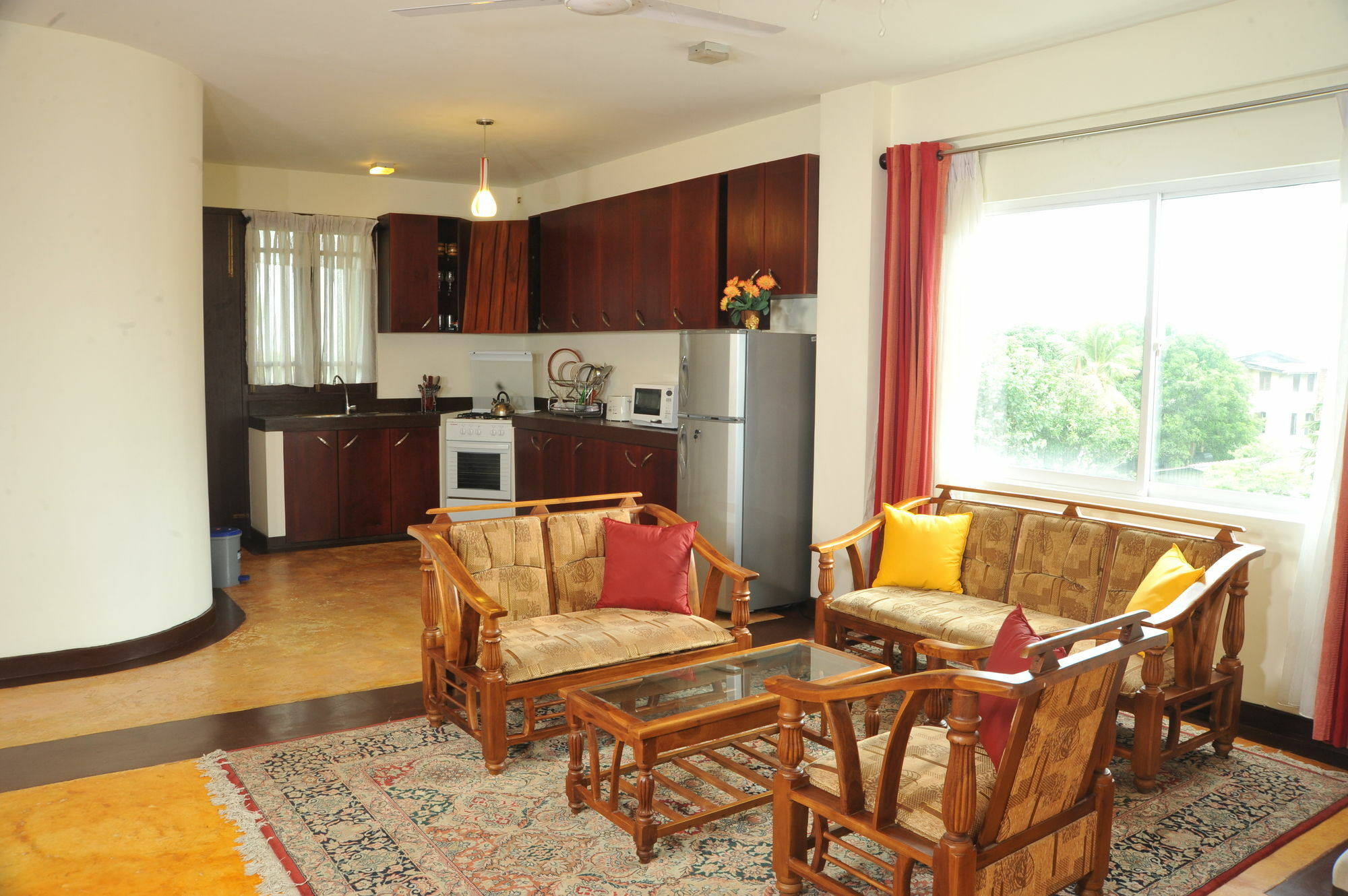 Prestige Court Residencies 호텔 마운트 라비니아 외부 사진
